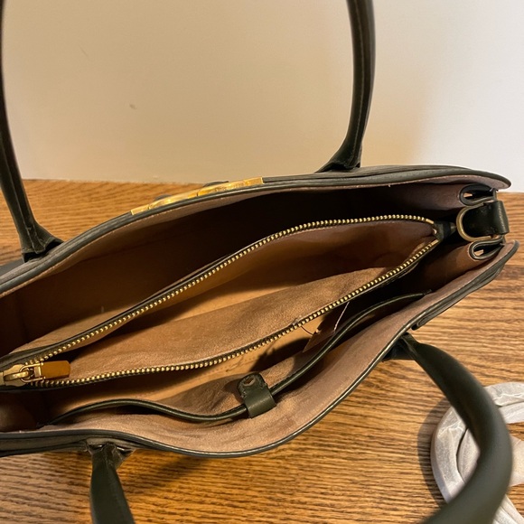 Kate Spade forest green leather tote with brown suede interior / crossbody strap - Picture 3 of 6